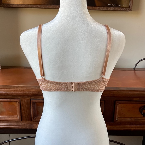 Animal Print Padded Bra. Size 34C. Tan/Cream - Picture 5 of 7